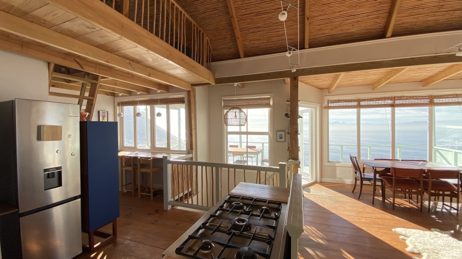 3 Bedroom Property for Sale in Cairnside Western Cape